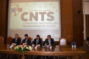 Enf.º Urbano Rodrigues a discursar no Congresso das Tecnologias da Saúde