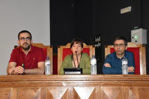 Enf.ª Carla Maia a discursar na sessão de boas-vindas