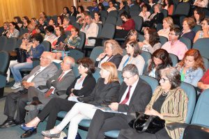 Plateia com os membros do Conselho de Administração da ULS do Nordeste
