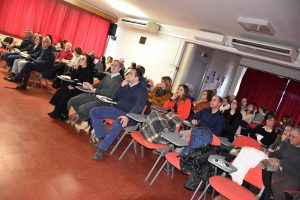 Plateia da Reunião do Departamento de Cuidados de Saúde Primários